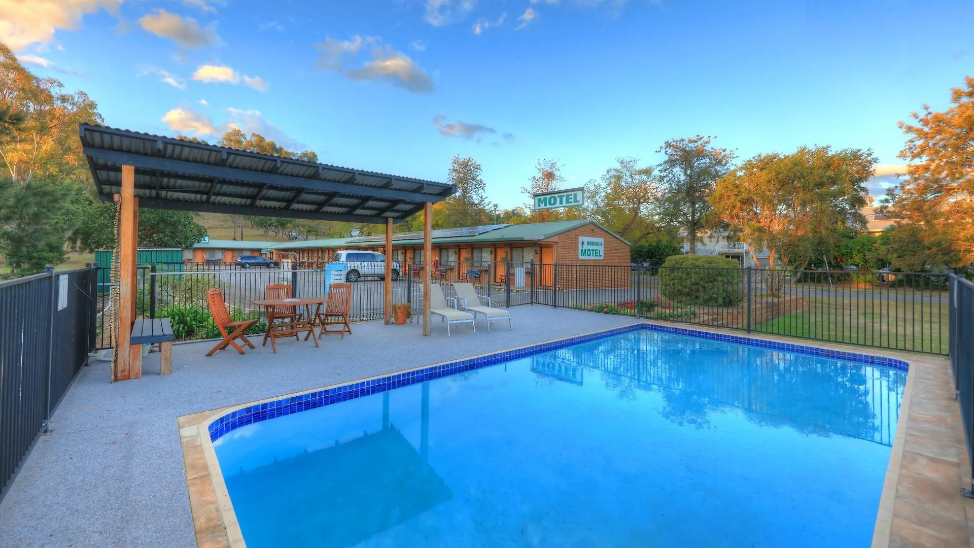 Boonah Motel